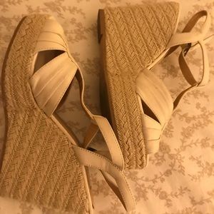 Steve Madden rope wedges, off white straps sz 9